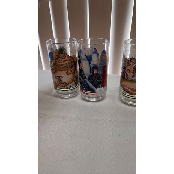 STAR WAR RETUN OF THE JEDI VINTAGE GLASSES BURGER KING SET OF 4 - Picture 4 of 11